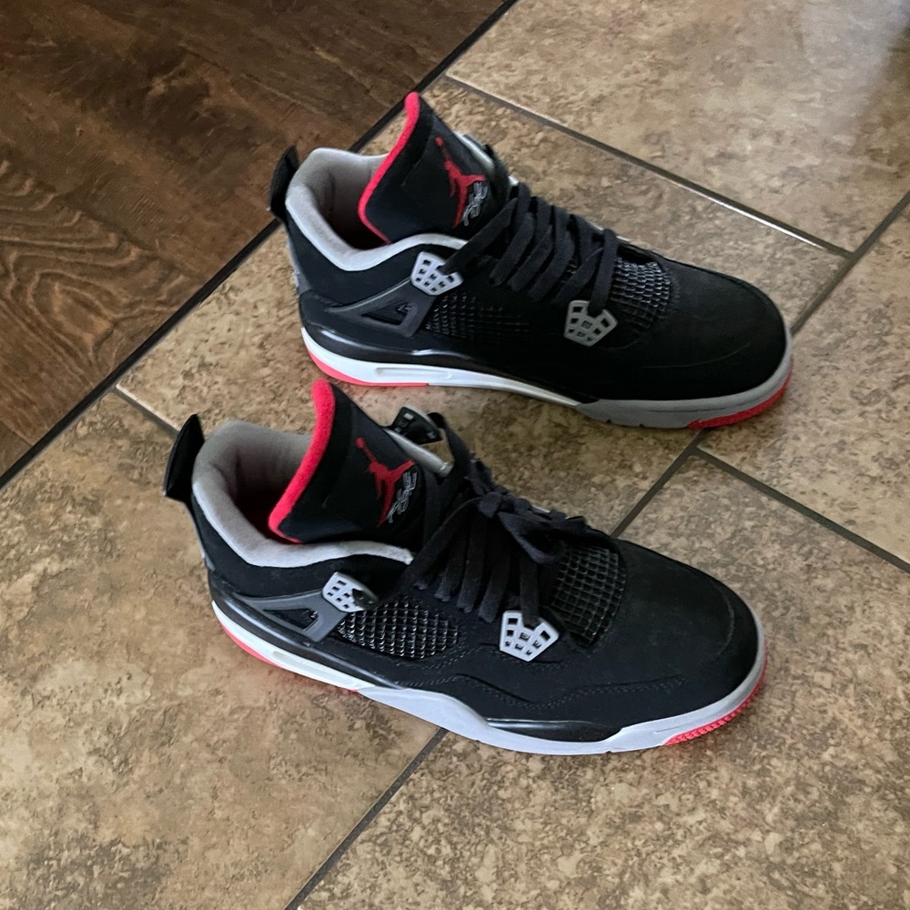 womens jordan 4 size 9.5